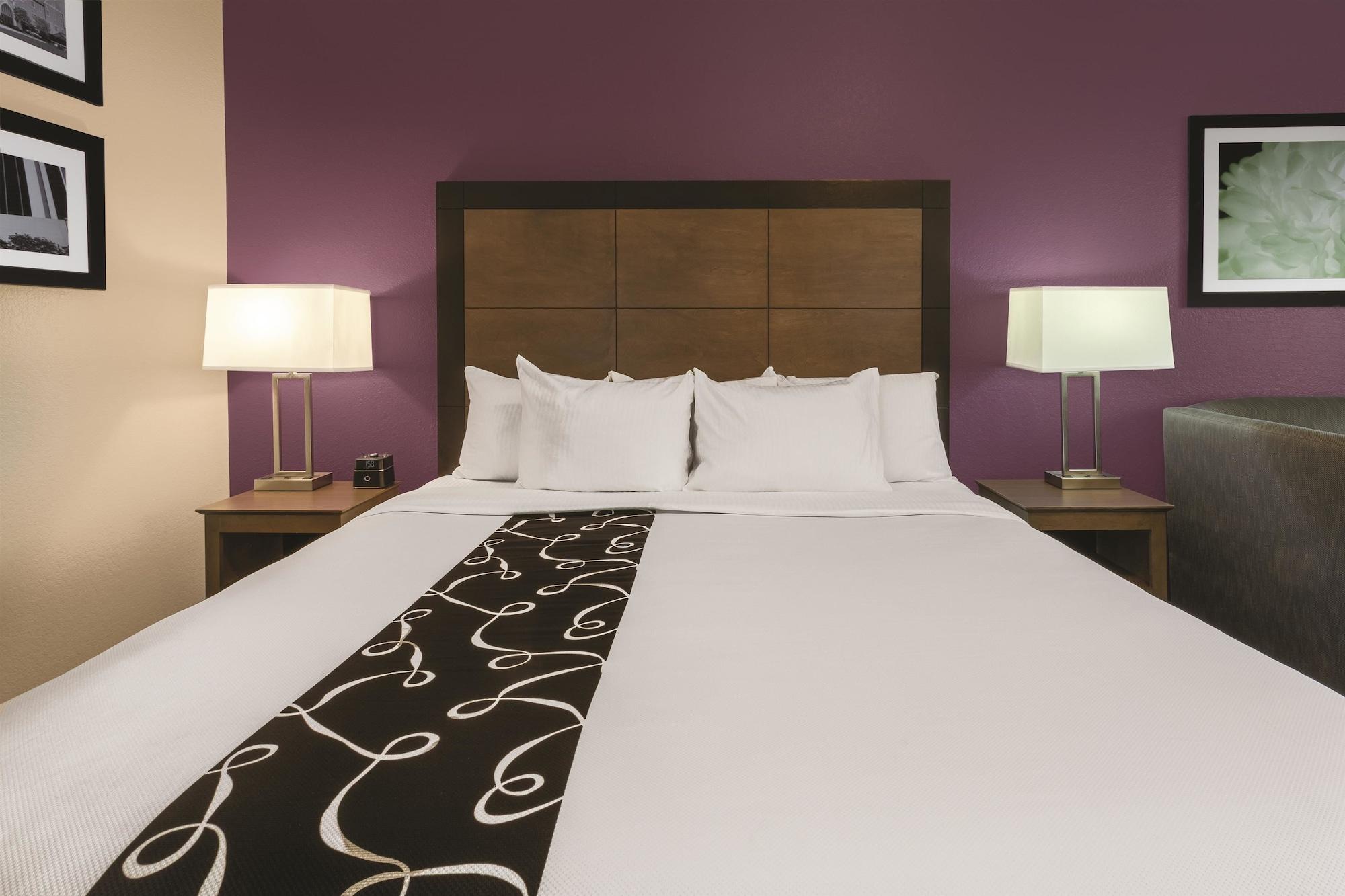 La Quinta Inn And Suites By Wyndham Elkhart Esterno foto