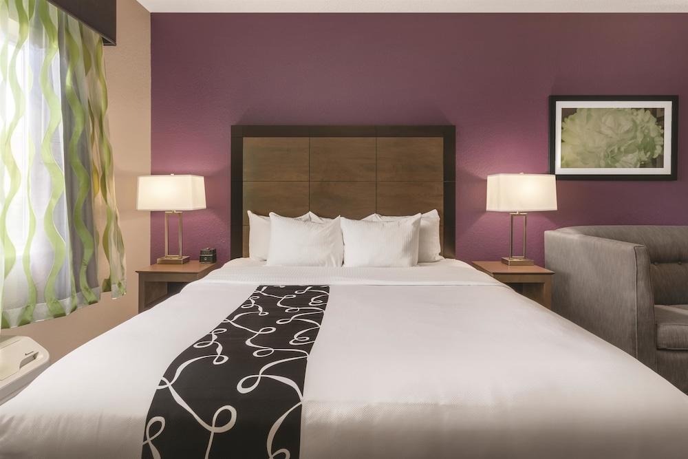 La Quinta Inn And Suites By Wyndham Elkhart Esterno foto