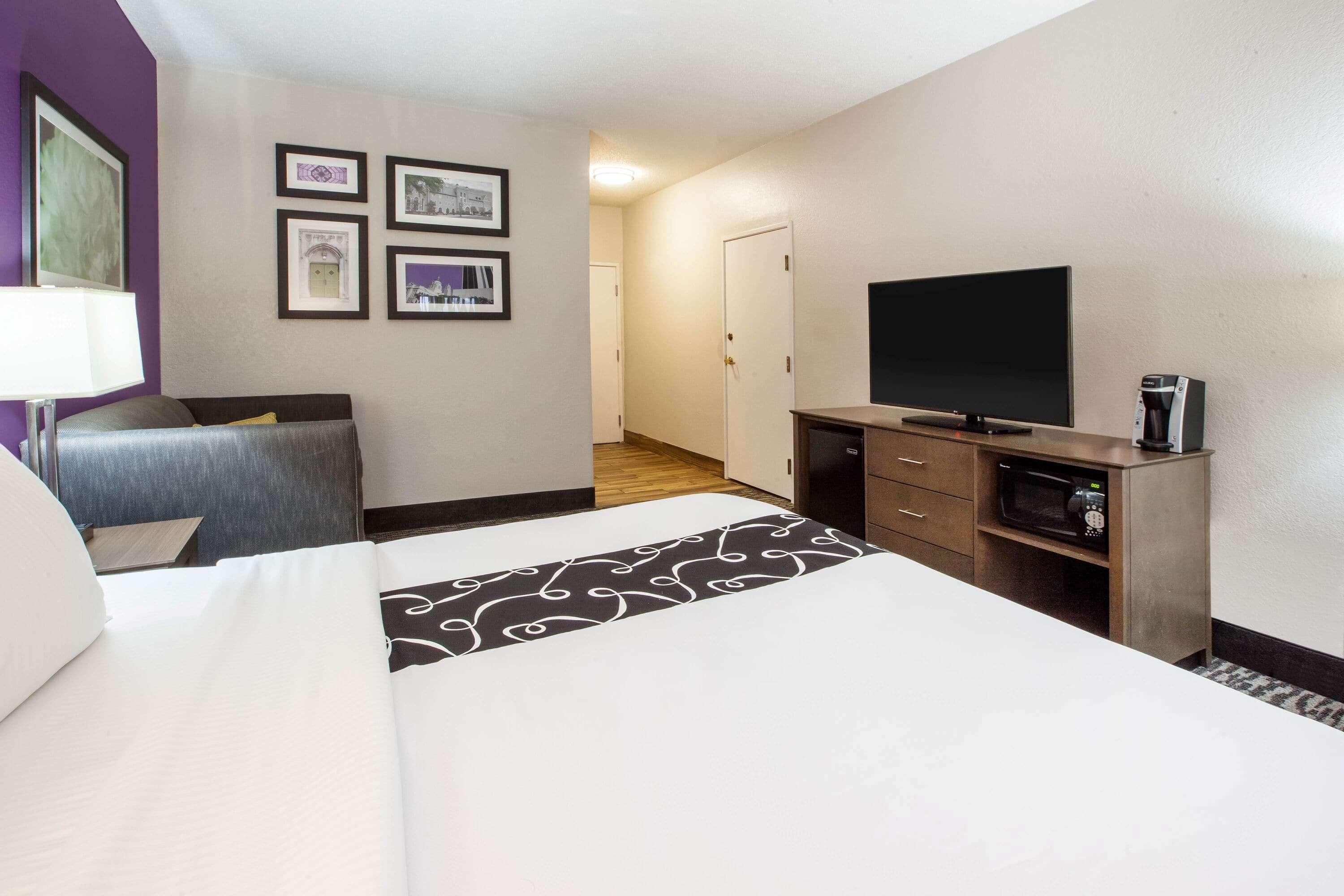 La Quinta Inn And Suites By Wyndham Elkhart Esterno foto