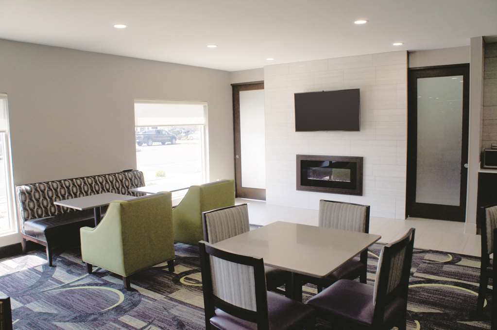 La Quinta Inn And Suites By Wyndham Elkhart Ristorante foto