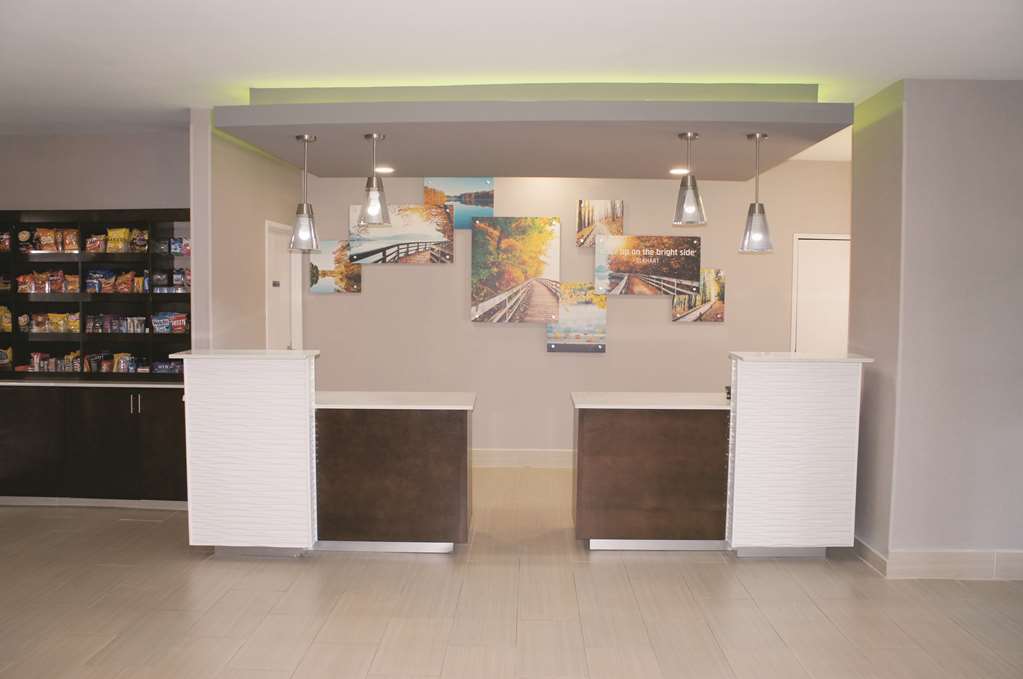 La Quinta Inn And Suites By Wyndham Elkhart Interno foto