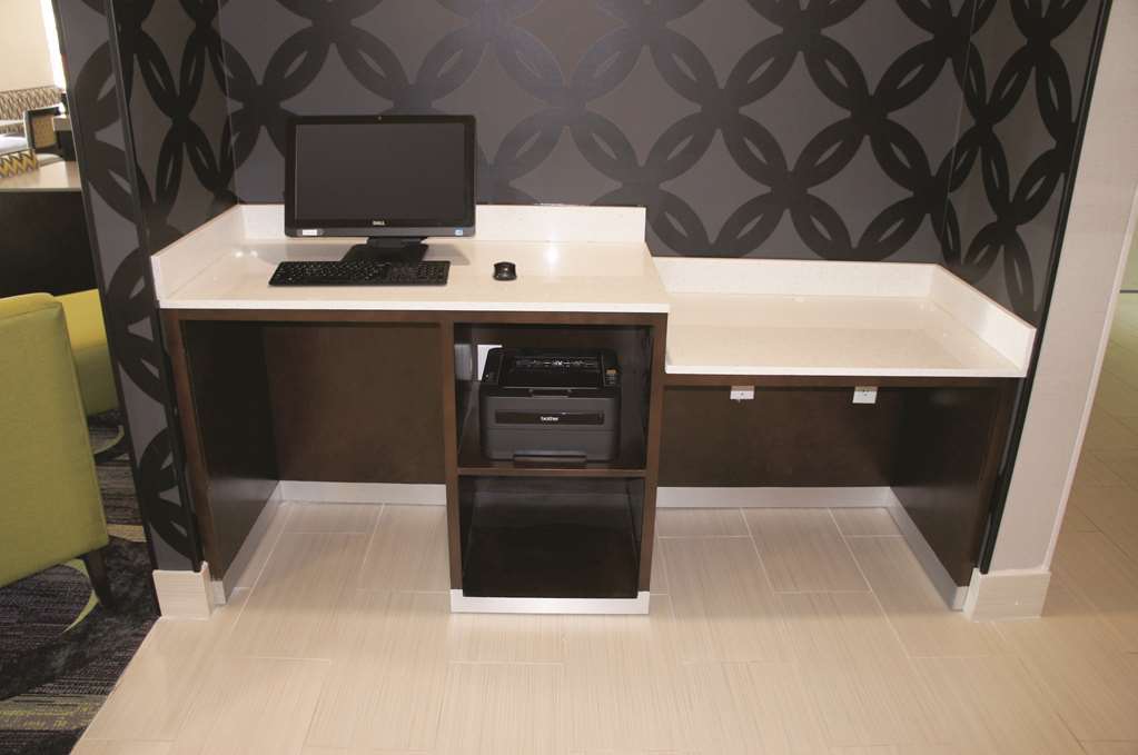 La Quinta Inn And Suites By Wyndham Elkhart Servizi foto