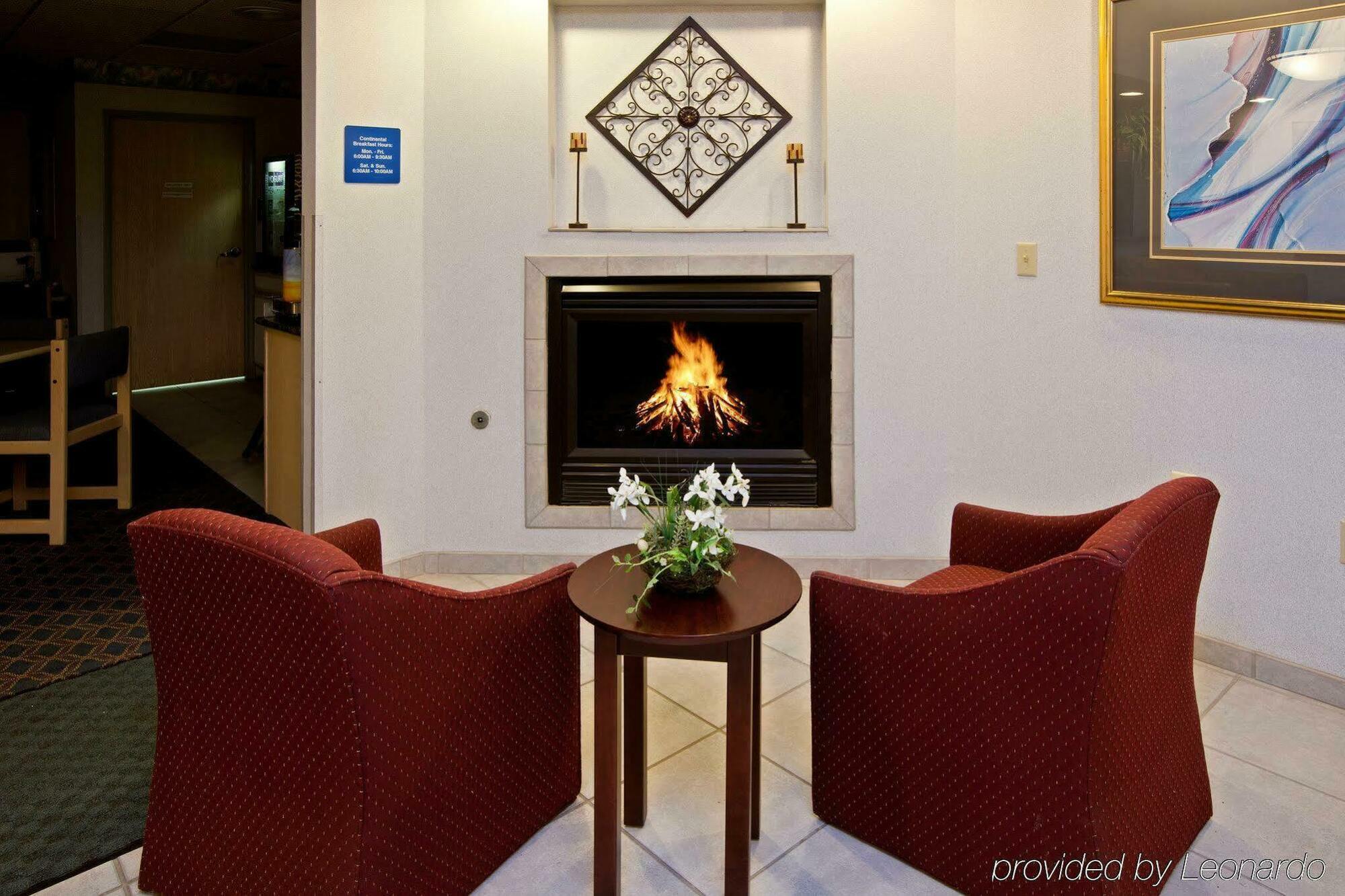 La Quinta Inn And Suites By Wyndham Elkhart Esterno foto
